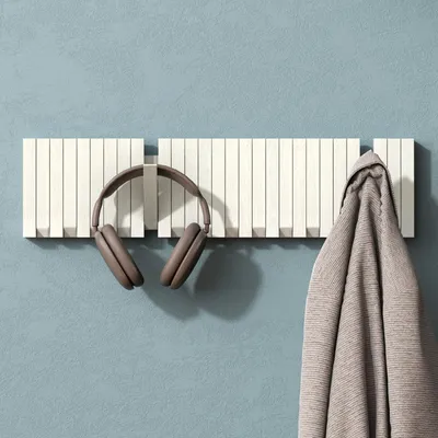 Produktbild von Mai & Mai Kleiderhaken Wandgarderobe Wandhaken aus Holz Garderobe mit 14 magnetischen Klapphaken Garderobenleiste Garderobenhaken Matt weiß Twigro-01