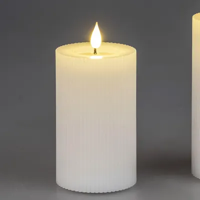Produktbild von LED Kerze STREIFEN H. 12.5cm D. 7.5cm weiß mit Timer Formano