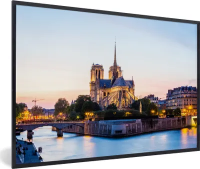 Produktbild von MuchoWow® MuchoWow® Gerahmtes Poster Die historische Kathedrale Notre Dame in der Stadt Paris 60x40 cm - Poster mit zchwarzem Bilderrahmen - Printing - Wanddeko Schlafzimmer