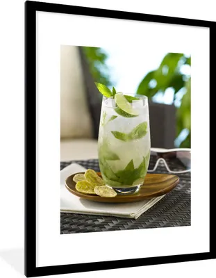 Produktbild von MuchoWow® Gerahmtes Poster Mojito-Cocktail im Wohnzimmer 60x80 cm - Poster mit Schwarzem Bilderrahmen Wandposter Rahmen Foto Bilder - Wohnzimmer - Dekorationen - Prämie