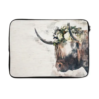 Produktbild von MuchoWow® Laptop Hülle 14 ZollSchottische Highlander - Kühe - Blumen Laptoptasche - Laptoptasche - Stoßsicher - Schutzhaube