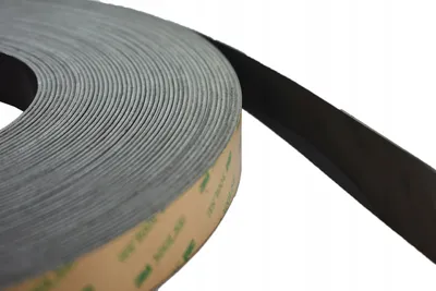Image de Ruban magnétique en ferrite 25x1,5 mm avec adhésif de marque 3M 300LSE