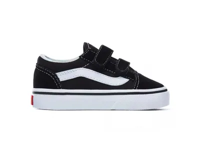 A single black and white Vans Old Skool V sneaker for children is shown against a white background.