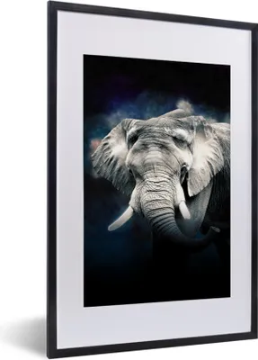 Produktbild von MuchoWow® MuchoWow® Gerahmtes Poster Elefant - Schwarz - Rauchen 40x60 cm - Poster mit zchwarzem Bilderrahmen - Poster in Rahmen