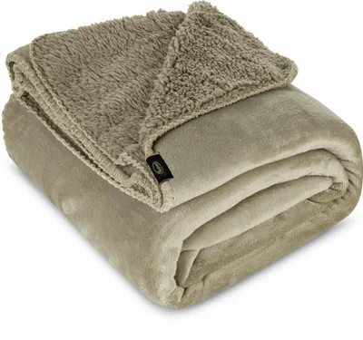 Produktbild von EUROFIRANY | Decke - 150 x 200 cm - beige Kuscheldecke - Zweiseitig