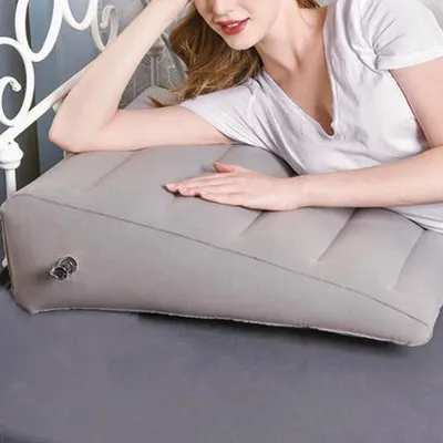 Produktbild von Multifunktionales aufblasbares Keilkissen - Reduziert Schwellungen, stützt Beine und Nacken, ergonomisch für Reisen, 1 Stück, bequem und tragbar