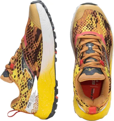 Produktbild von Joma Sneakers TKSMLS2526 in Yellow color size 37