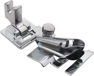 Zdjęcie produktu dla Stopka do maszyny do szycia Biaisband, 1 Stopka, Model #820245096, Kompatybilna z Pfaff A, B, C, D, E, F, G