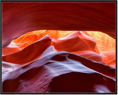 Produktbild von Wallario Wandbild Antelop Canyon USA  Kalksandsteingebirge in leuchtenden Farben, Größe: 40,30 x 50,30 cm, Poster mit schwarzem Aluminiumrahmen