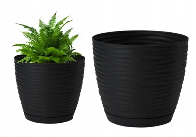 Zdjęcie produktu dla Dekoracyjna doniczka z czarną podstawą 12,7x11,8 cm wykonana z tworzywa sztucznego