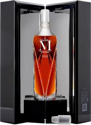 Produktbild von The Macallan M Decanter 2022 Whisky Schottland  75.00 cl 45.0 %
