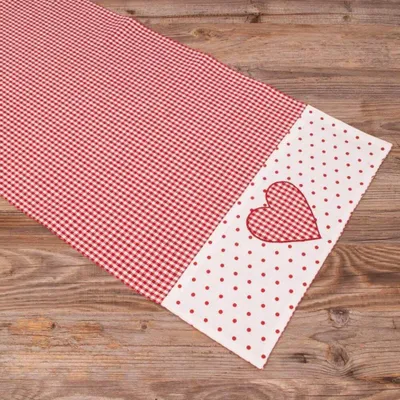 Immagine prodotto di Runner da tavola LISE cuore stile country rosso, 100 % cotone, in 40x100 cm