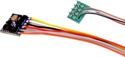 Produktbild von ESU 59820 LokPilot 5 micro DCC, 8-pin NEM652, Retail, Spurweite N, TT
