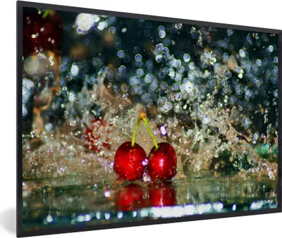 Produktbild von MuchoWow® MuchoWow® Gerahmtes Poster Wasser - Kirsche - Obst 30x20 cm - Poster mit zchwarzem Bilderrahmen - Kunstdruck - Bild-Poster