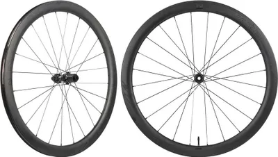 Produktbild von Novatec R4 Disc Cl Pro Tubeless Rennrad Laufradsatz Silber 12 x 100/142 mm / Shimano/Sram HG Silber 12 x 100/142 mm