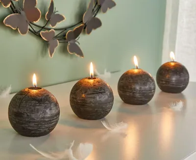 Image de 4x bougies sphériques "Black" en noir, Ø env. 8 cm, bougies noires, cire, bougies en cire, durée de combustion 24 heures