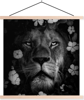Produktbild von MuchoWow® Textilposter Blumen - Dschungel - Löwe - Schwarz - Weiß 60x60 cm mit holzfarbenen Rahmen - Wanddekoration