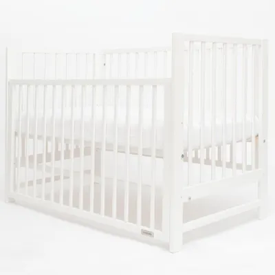 Immagine prodotto di Lettino New Baby BASIC con sponde estraibili bianco