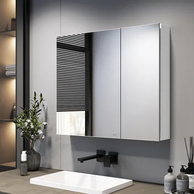 Produktbild von EMKE Spiegelschrank Bad 75x65cm, Rostfreier Aluminium Badezimmerschrank mit 2 Türen, Wandmontage Horizontal, Soft-Close Scharniere, Mattweiß