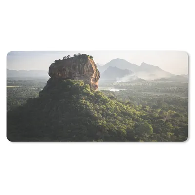 Produktbild von MuchoWow® Schreibtischunterlage Der Löwenfelsen von Sigiriya 80x40 cm - XXL Mauspad - Gaming Mauspad