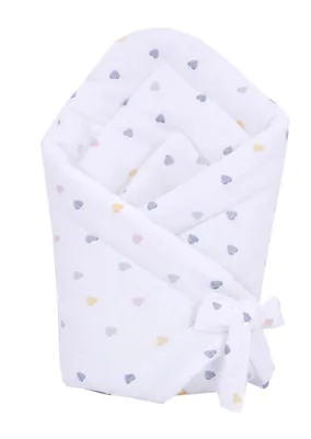 Produktbild von BABYLUX Musselin Einschlagdecke 75x75 cm – Babyhörnchen für Neugeborene, atmungsaktiv & weich, Ganzjahres-Babydecke D4 Bunte Herzen