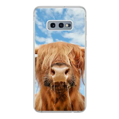 Produktbild von MuchoWow® Handyhülle Schutzhülle Hülle für Samsung Galaxy S10e Schottischer Highlander - Wolke - Tiere Silikon Softcase Handy Hülle - Handy