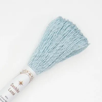 Produktbild von Olympus Sashiko Lame Garn, Baumwolle mit Glitzereffekt, Strang, ca 40m, Farbe 9, eisblau, hergestellt in Japan
