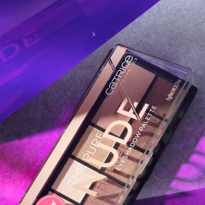 Produktbild von CATRICE The Pure Nude, Puder, Rauchig, Glättend, Braun, 8 Farben, 9 g, Frauen
