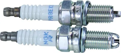 Immagine prodotto di Candela di accensione NGK DCPR8EKC, 7168, 2 pezzi