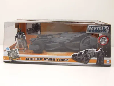 Produktbild von Batmobile Batman Justice League 2017 matt grau mit Figur Modellauto 1:24 Jada Toys