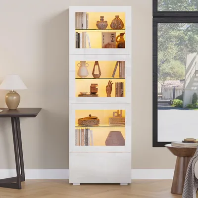 Immagine prodotto di Vetrina per soggiorno con illuminazione a LED, dimensioni 60x40x173 cm, mobile vetrina a tre ante con vetro acrilico, bianco, realizzato in MDF e vetro