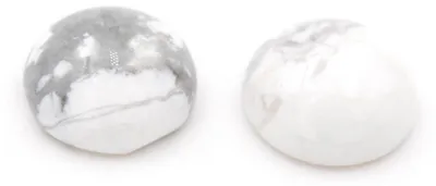 Produktbild von Vintageparts Howlith Cabochons marmoriert 8mm, 2 Stück