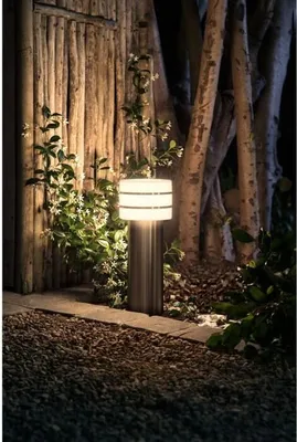 Zdjęcie produktu dla Philips Hue White Latarnia zewnętrzna Tuar, Inteligentne oświetlenie cokołu/słupka, Bluetooth/Zigbee, Stal nierdzewna, LED, Aluminium, E27