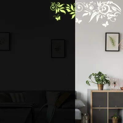 Produktbild von Decords Wandtattoo – leuchtender Blütenzweig mit Schmetterlingen, 79 x 30 cm