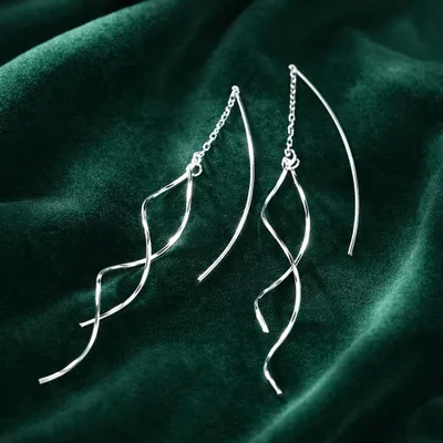 Produktbild von Versilberter Ohrhänger Damen lang modern Ohrringe elegant minimalistisch, J0796