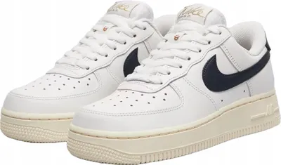 Immagine prodotto di Scarpe da ginnastica da donna Nike W Air Force 1 '07 Flyease Hj9122 100, taglia 41