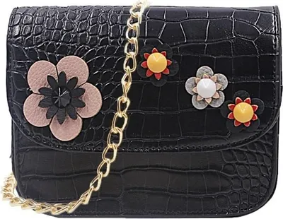 Immagine prodotto di Borsa Carmina Nera - Elegante e Pratica per Ogni Occasione KP11213