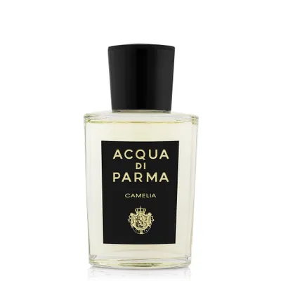 Produktbild von Acqua di Parma Camelia, Sommer, 100 ml, Nicht nachfüllbare Flasche, Bergamotte, Kardamom, Mandarine, Rosa Pfeffer, Bergamot, Yellow Mandarin, Pink Pepper, Cardamom, Kamelie, Muskatellersalbei