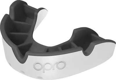 Zdjęcie produktu dla Ochraniacz szczęki Opro Silver Superior Fit - biały/czarny