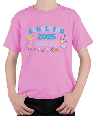 Produktbild von Schulkind 2025 personalisiert mit Namen | Einschulung Schüler Jungen Geschenk Uni Kinder T-Shirt, Pink, 116