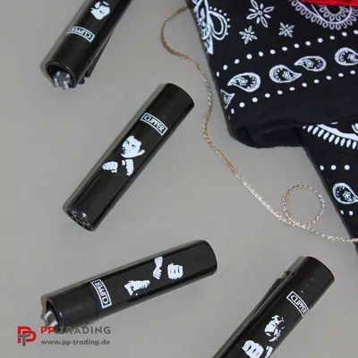 Produktbild von Clipper Feuerzeuge 4er Set: FFX Action