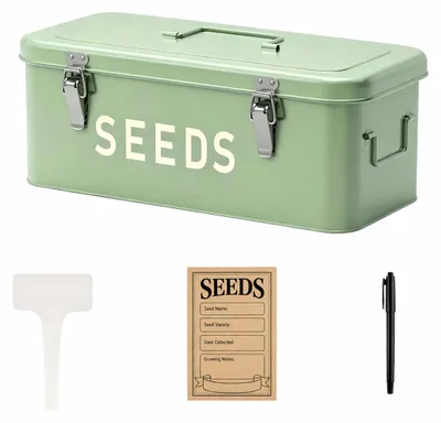 Imagen del producto de Relaxdays, caja metálica para guardar semillas, con 30 etiquetas para plantas y sobres para semillas, y un bolígrafo. Dimensiones: 13 x 33 x 18 cm. Contiene semillas de salvia, Imagen generada por IA