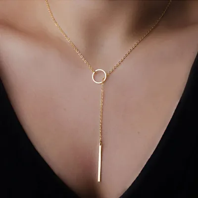 Produktbild von Elegante Halskette Bijoux - Goldene Damenhalskette für jeden Anlass KP1678