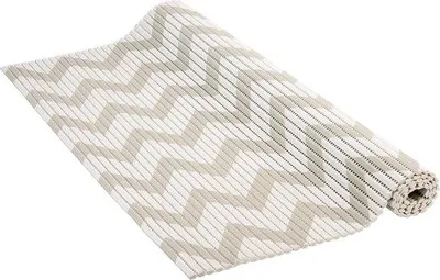 Productafbeelding van Famanu antislip vloermat met visgraatpatroon - 65 x 200 cm, grijs/wit