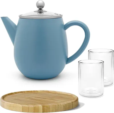 Produktbild von Blaue doppelwandige Teekanne, 1.1 Liter – Edelstahlkanne mit braunem Holzuntersetzer und 2 isolierenden Teegläsern je 290 ml