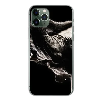 Produktbild von MuchoWow® Handyhülle Schutzhülle Hülle für iPhone 11 Pro Elefant - Schwarz - Tiere - Porträt Silikon Softcase Handy Hülle - Handy