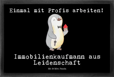 Produktbild von Mr. & Mrs. Panda Fußabtreter Immobilienkaufmann Leidenschaft 50 x 75 cm - Schwarz - Geschenk, Schmutzmatte, Spruch, Gummimatte, Fussmatte, Lustig, Immobilienmakler