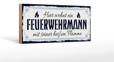 Produktbild von Holzschild Spruch 27x10cm Hier wohnt ein Feuerwehrmann