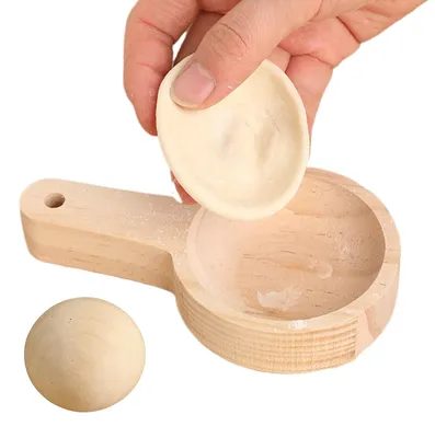 Immagine prodotto di Macchina manuale per la preparazione della pasta per ravioli, ideale per ottenere sfoglie perfette