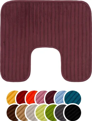 Produktbild von liebling Badteppich mit Anti-Rutsch-Beschichtung aus PVC Noppen & Bügelausschnitt, 100% Polyester, 50 x 45 cm, Fußbodenheizung geeignet, brombeere